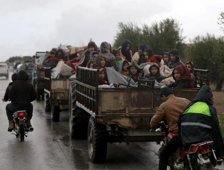 Ερημώνει το Αφρίν! Αφήνουν πίσω ζωή, αναμνήσεις και πατρίδα για να γλιτώσουν από τον πολεμοχαρή «σουλτάνο»! Συγκλονιστικές εικόνες